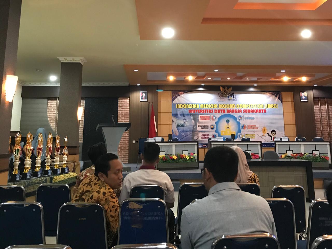 Suasana di Lomba Indonesian Medical Record Competition (IMRC)